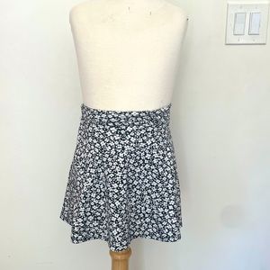 Super cute black and white floral skirt